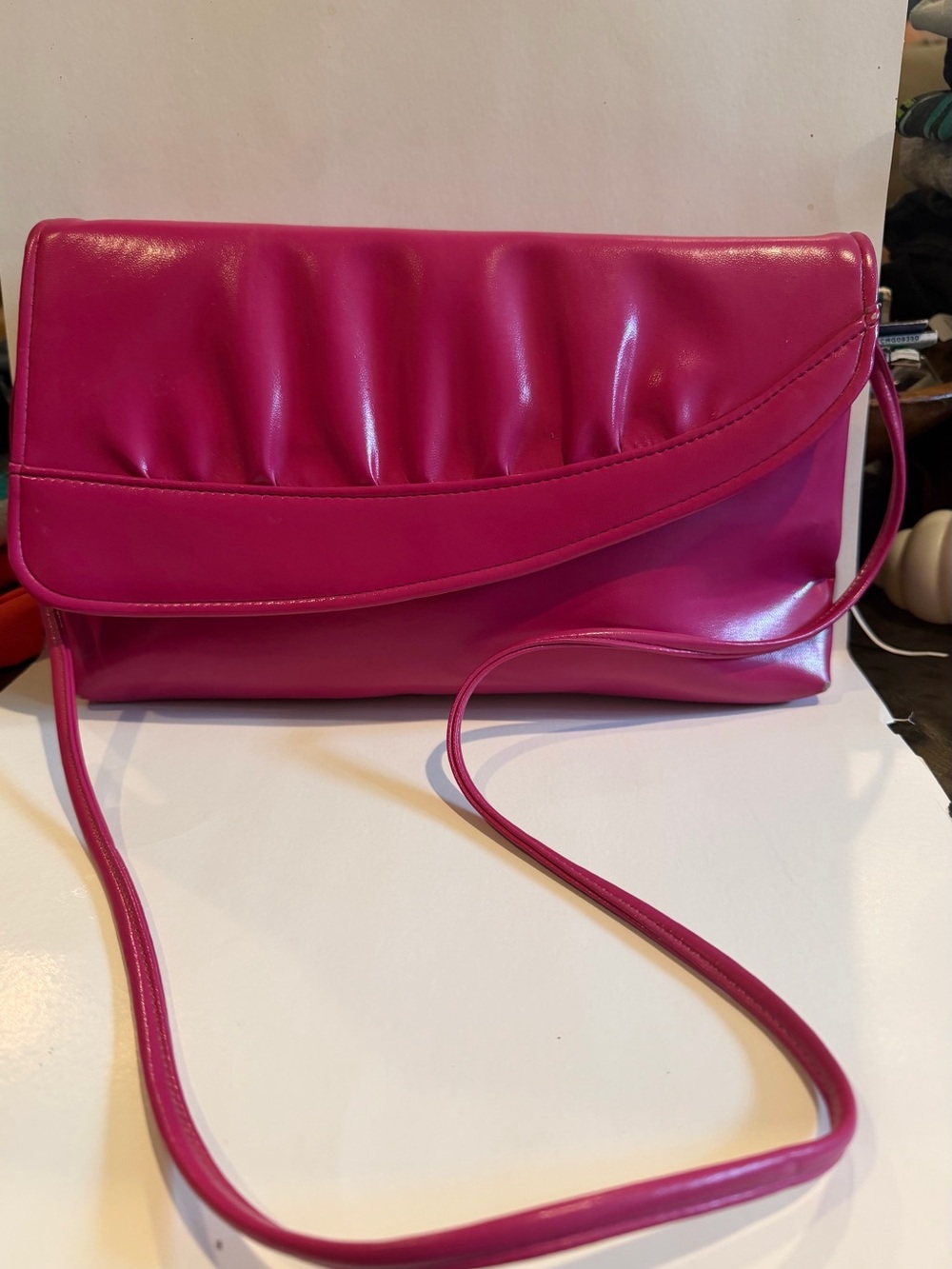 Stylish Pink Women's Crossbody Clutch